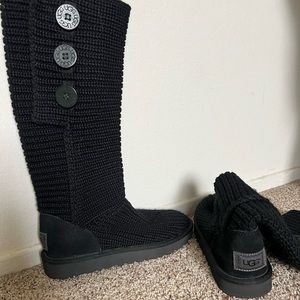 UGG Women's Classic Cardy boots